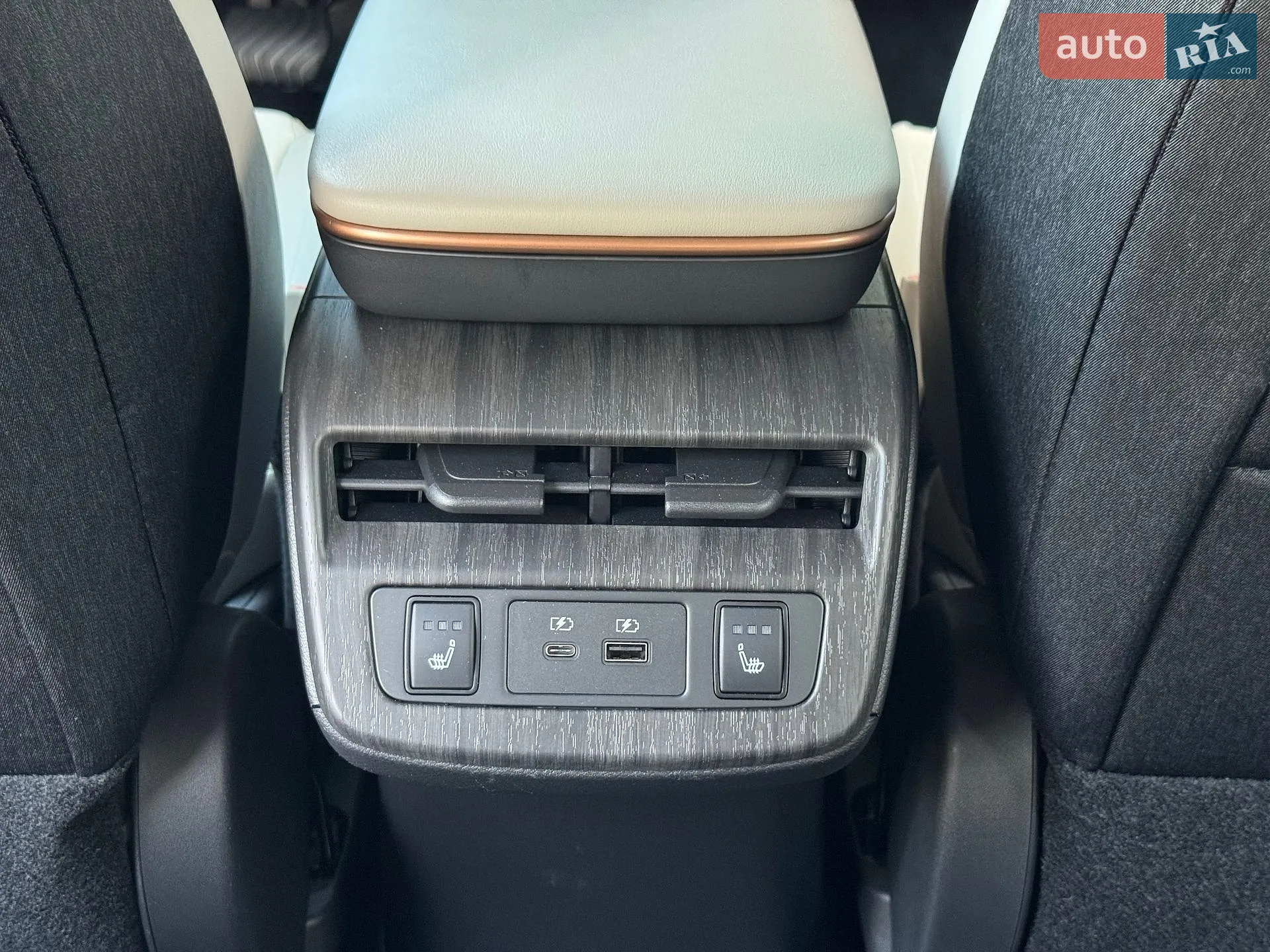 2022 Nissan Ariya - мініатюра 29