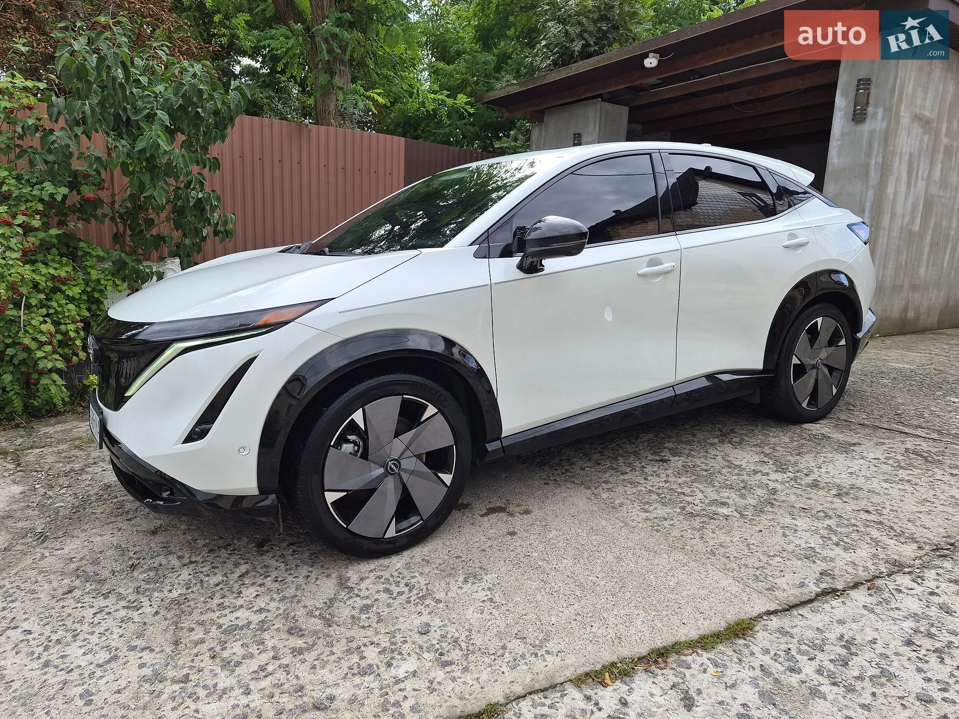 2023 Nissan Ariya - фото 1