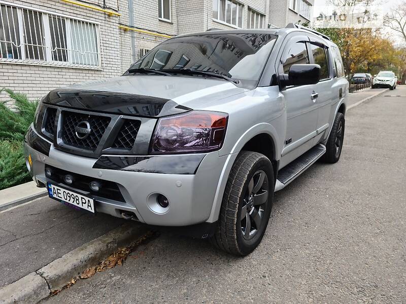 Внедорожник / Кроссовер Nissan Armada 2008 в Днепре