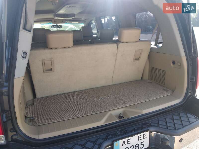 Внедорожник / Кроссовер Nissan Armada 2006 в Запорожье