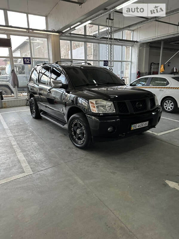 Позашляховик / Кросовер Nissan Armada 2006 в Миколаєві