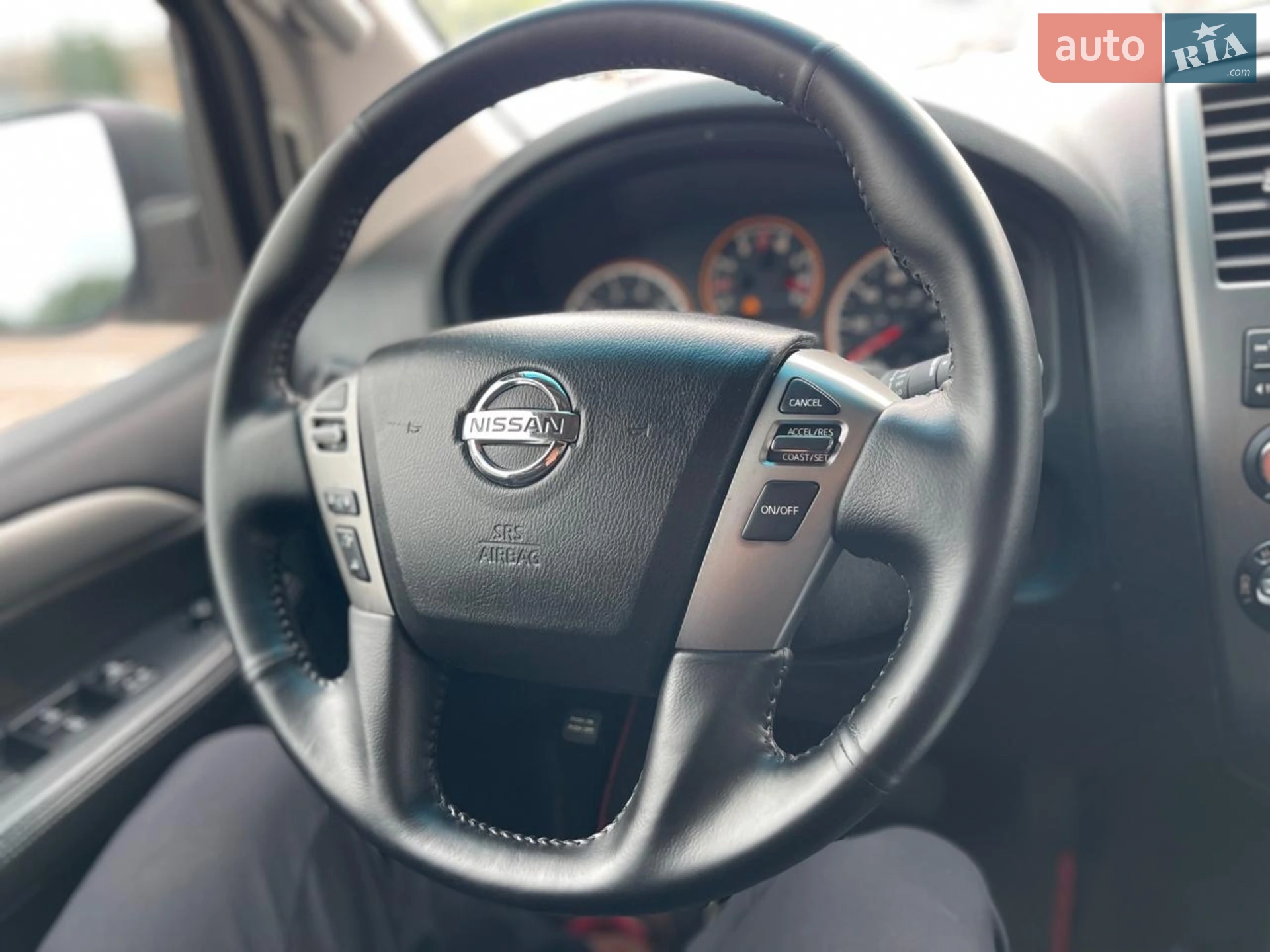 2013 Nissan Armada - мініатюра 16