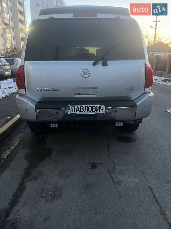 Позашляховик / Кросовер Nissan Armada 2006 в Києві