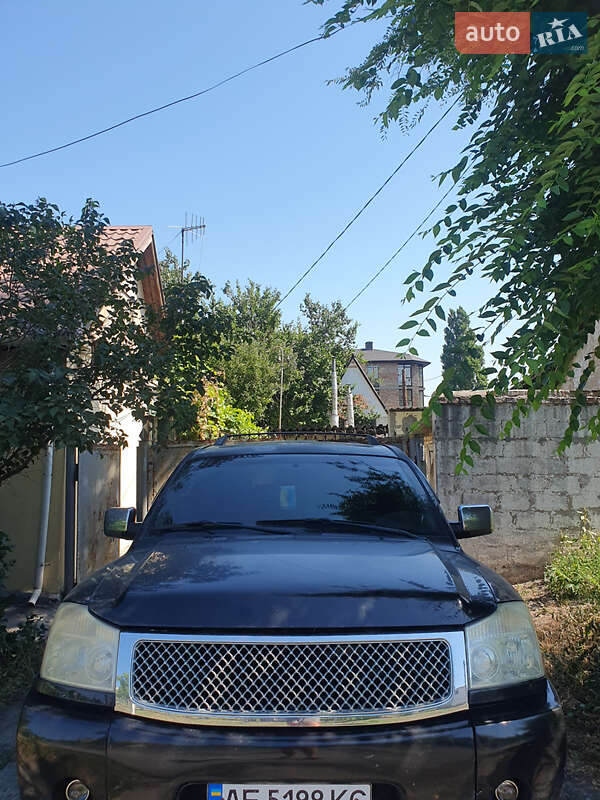 Внедорожник / Кроссовер Nissan Armada 2004 в Днепре