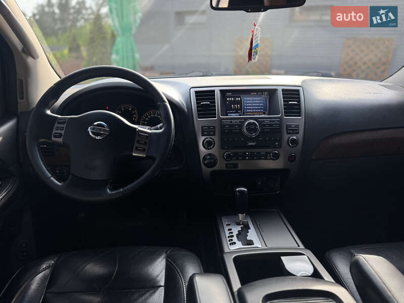Внедорожник / Кроссовер Nissan Armada 2008 в Тернополе