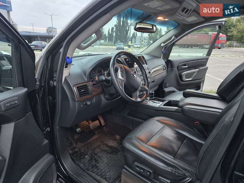 Внедорожник / Кроссовер Nissan Armada 2014 в Киеве