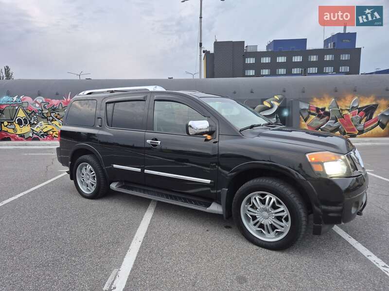 Внедорожник / Кроссовер Nissan Armada 2014 в Киеве