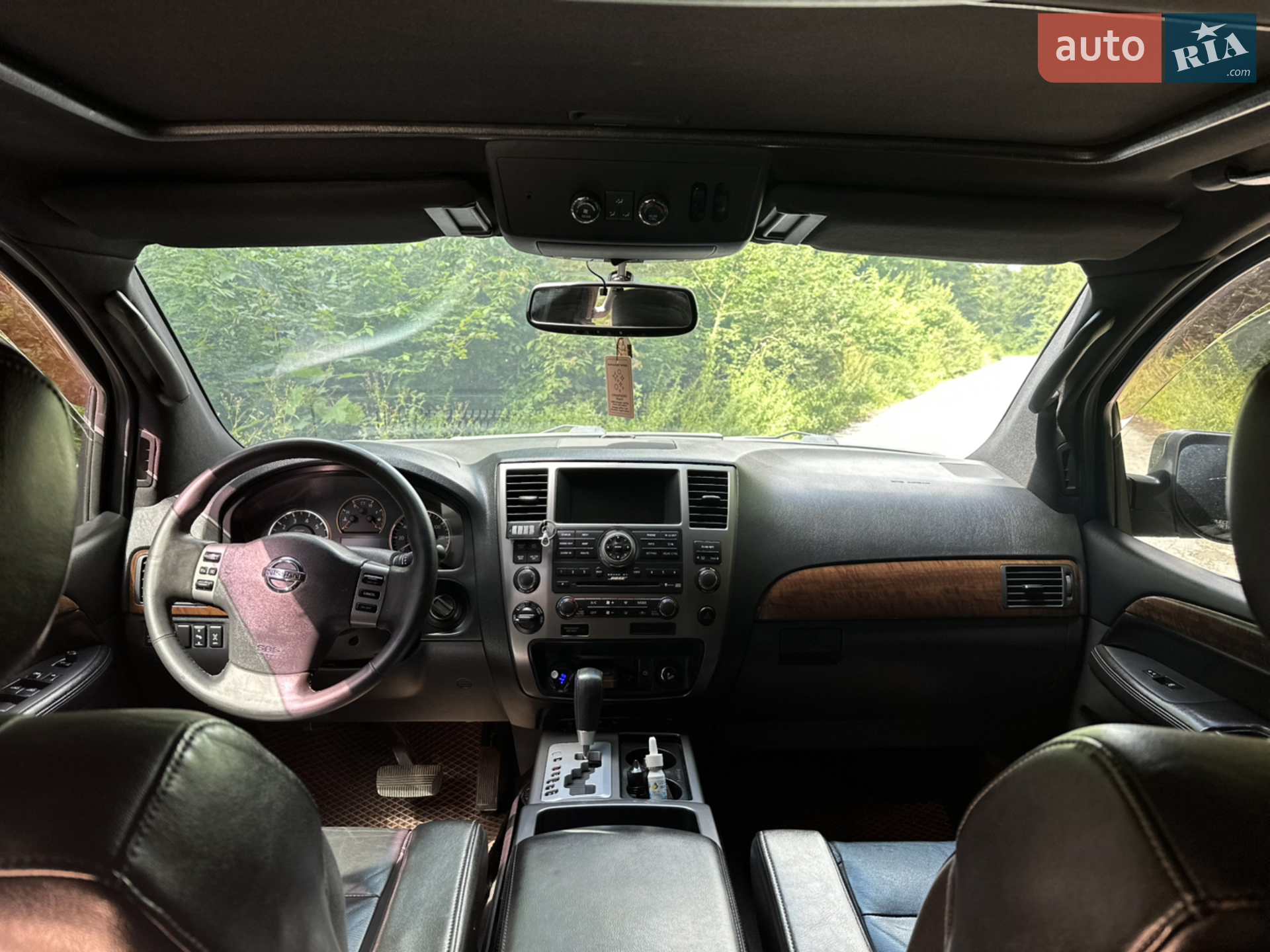 2011 Nissan Armada - мініатюра 16