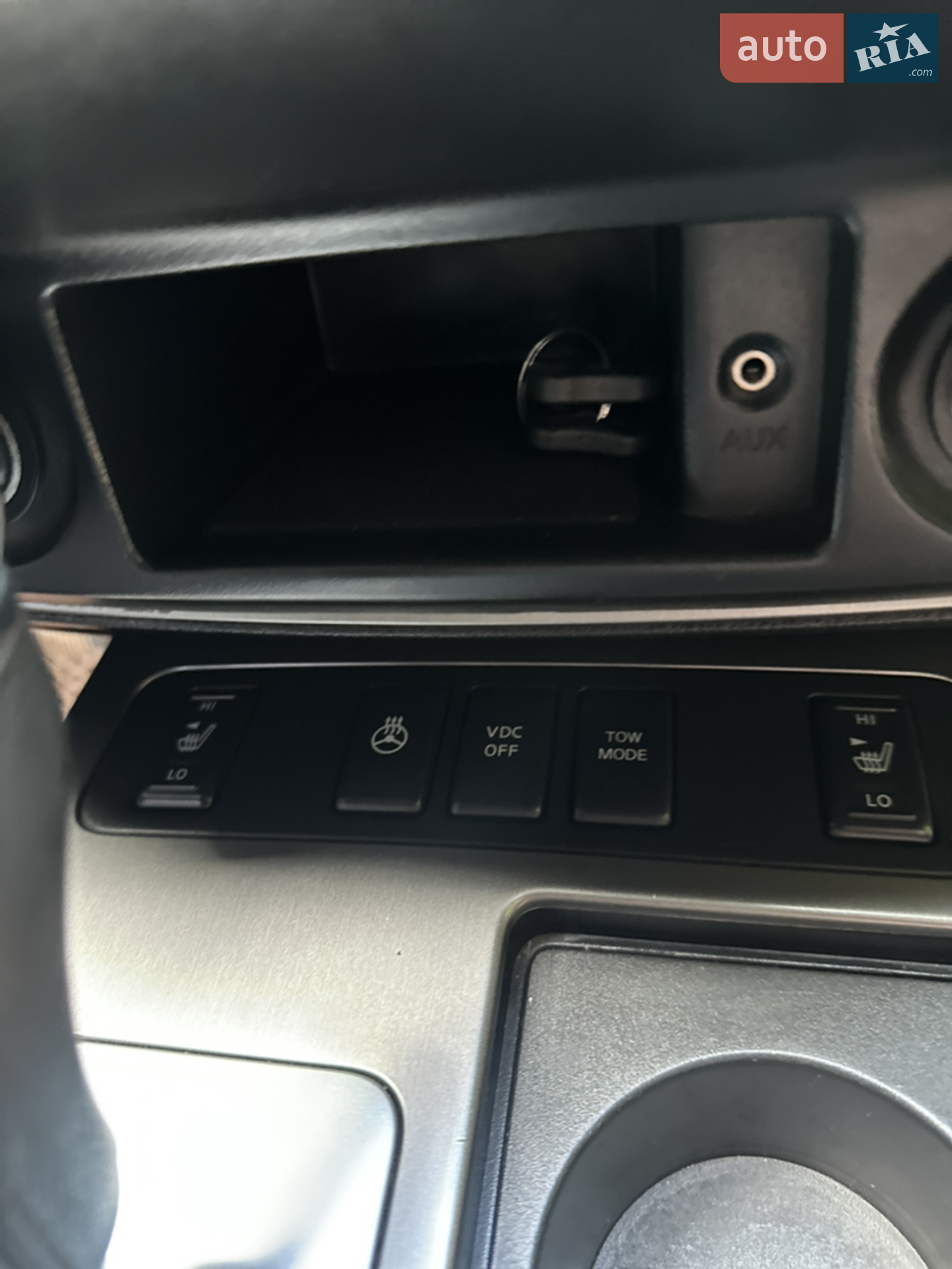 2011 Nissan Armada - мініатюра 19