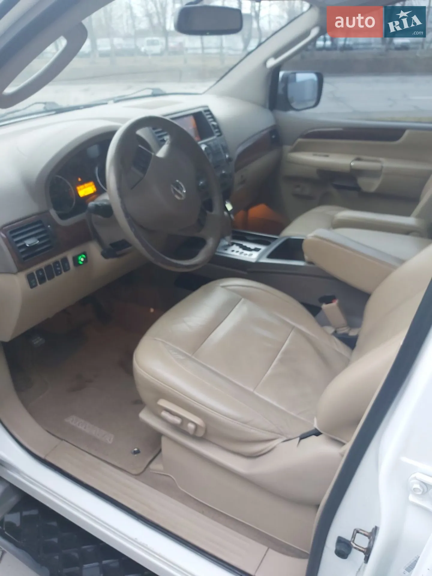 2011 Nissan Armada - мініатюра 7