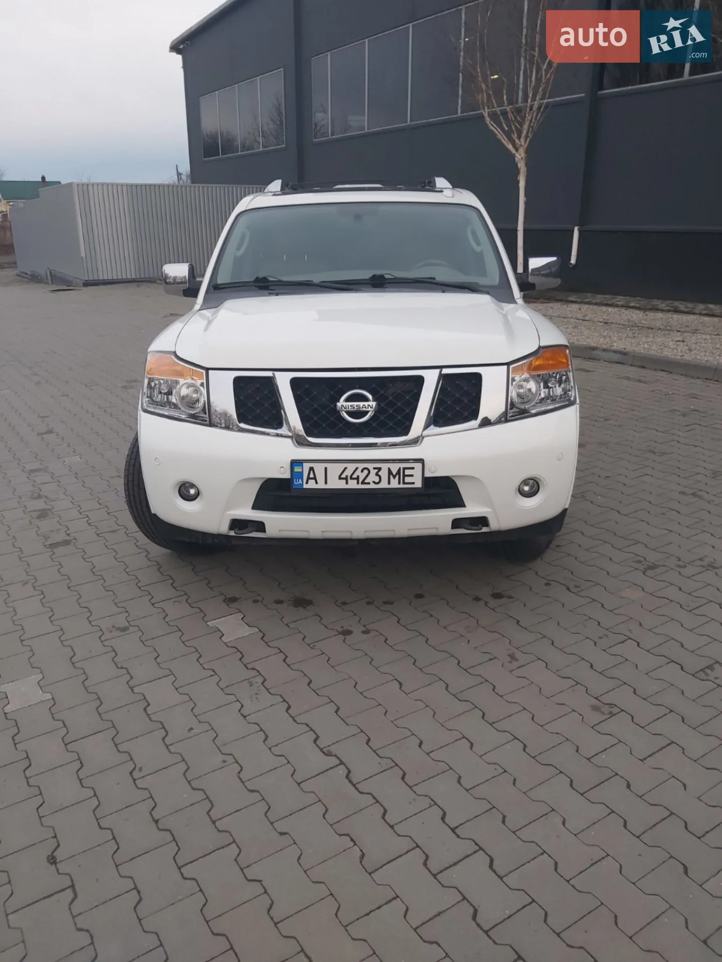 2011 Nissan Armada - мініатюра 2
