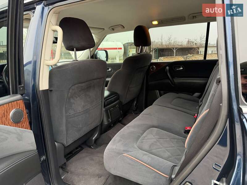 Внедорожник / Кроссовер Nissan Armada 2017 в Запорожье