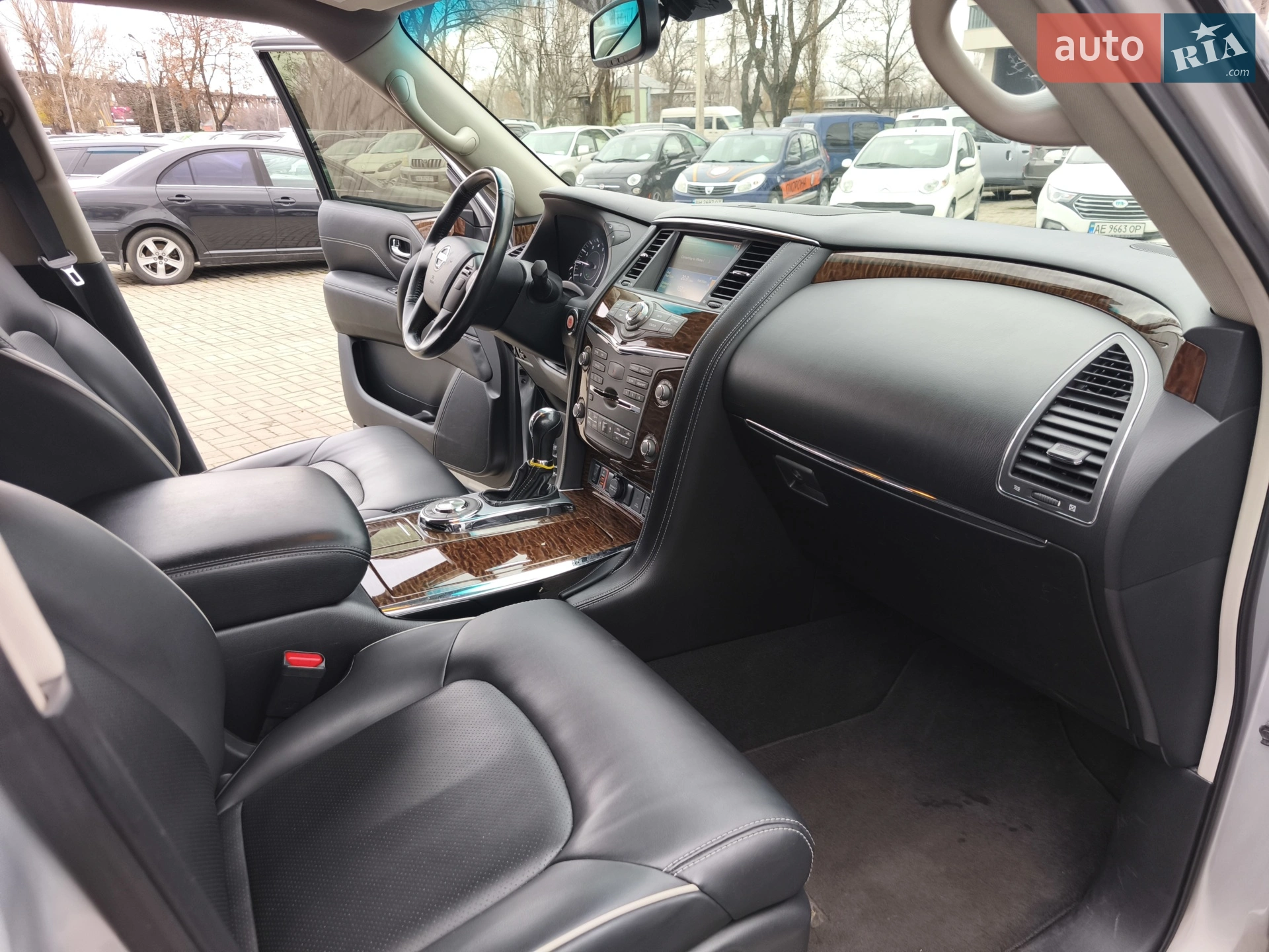 2016 Nissan Armada - мініатюра 16