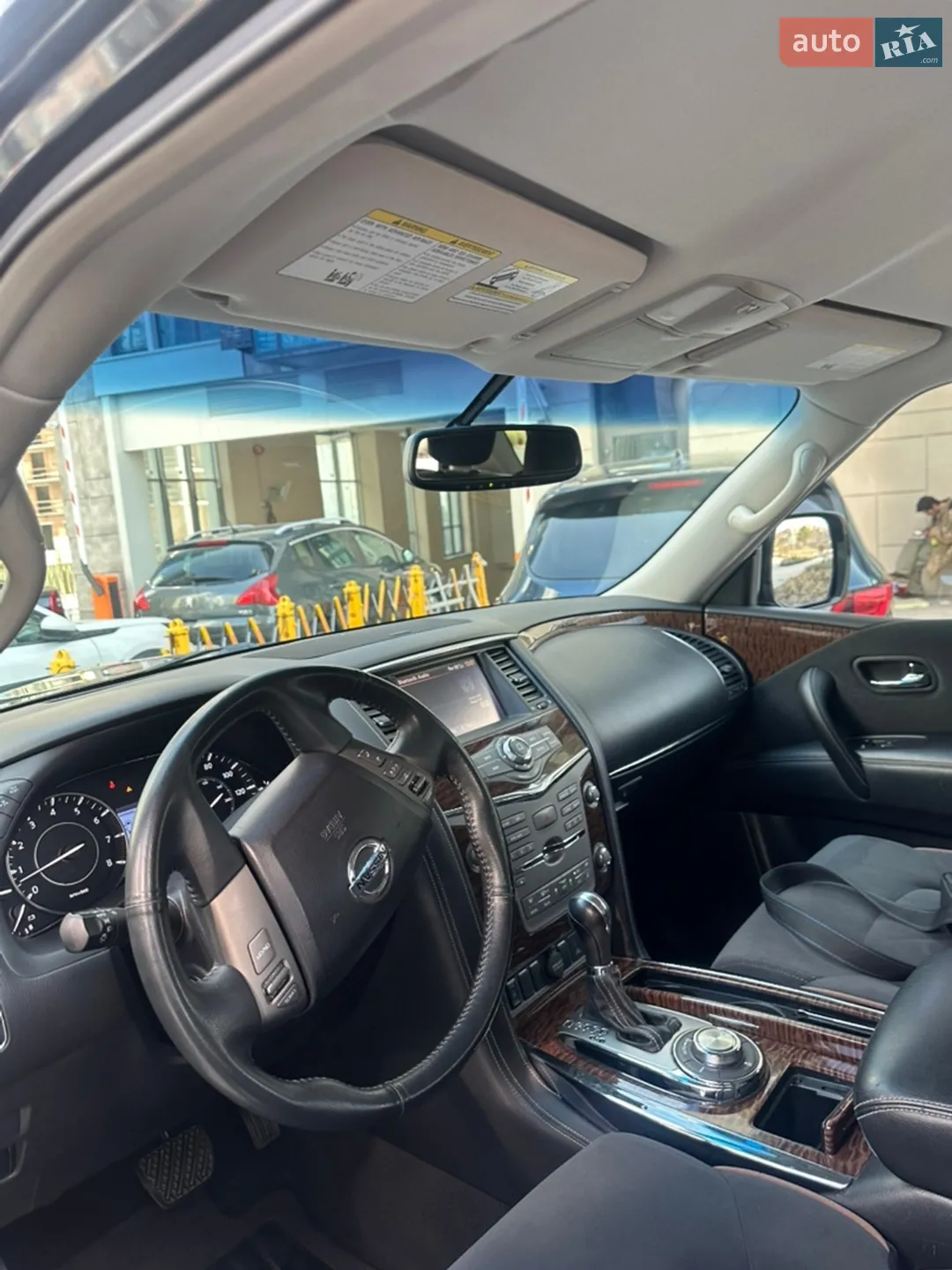 2017 Nissan Armada - мініатюра 26