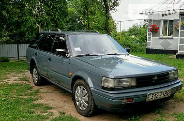 Универсал Nissan Bluebird 1988 в Баре
