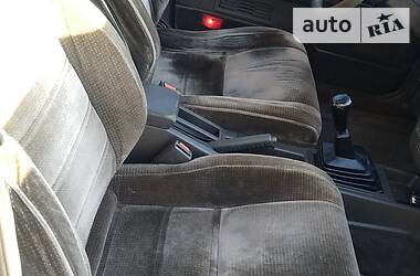 Седан Nissan Bluebird 1988 в 