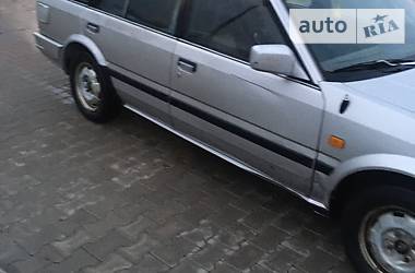Хетчбек Nissan Bluebird 1989 в 