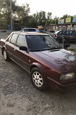 Седан Nissan Bluebird 1986 в Львове