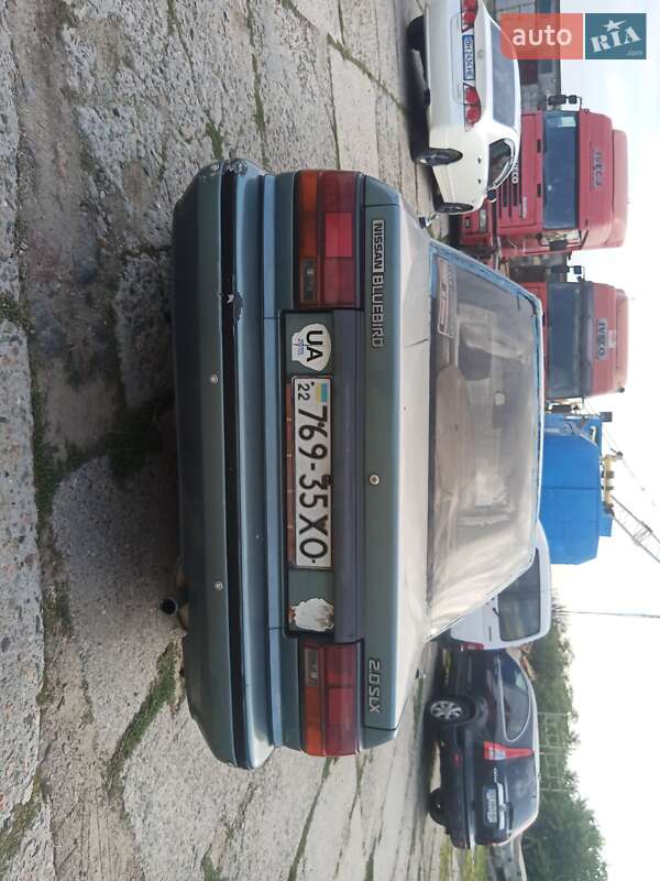 Седан Nissan Bluebird 1989 в Одесі