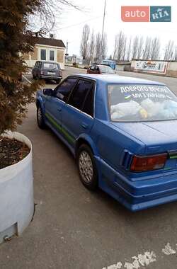 Седан Nissan Bluebird 1987 в Подольске