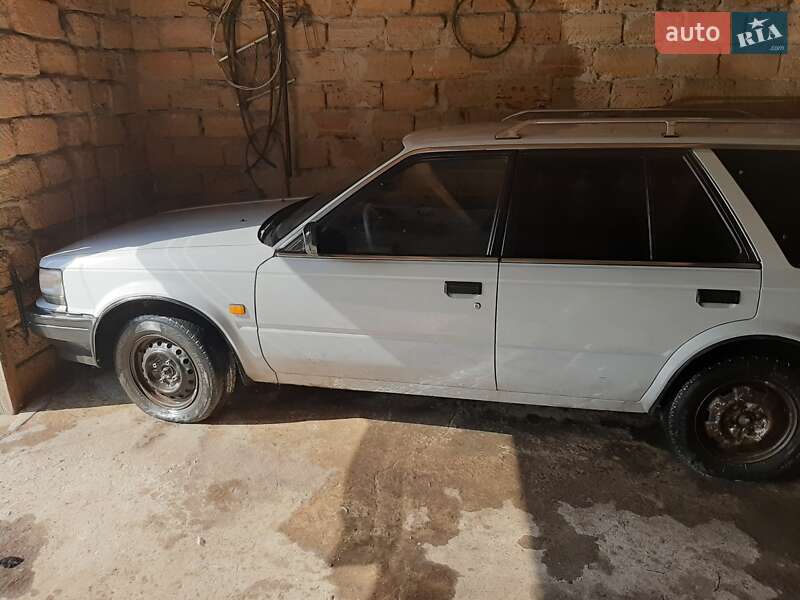 Универсал Nissan Bluebird 1987 в Белой Церкви