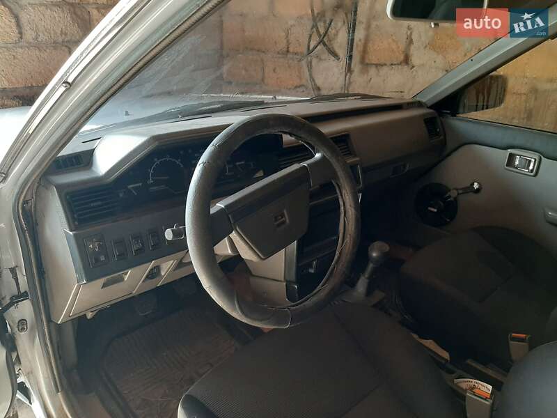 Универсал Nissan Bluebird 1987 в Белой Церкви