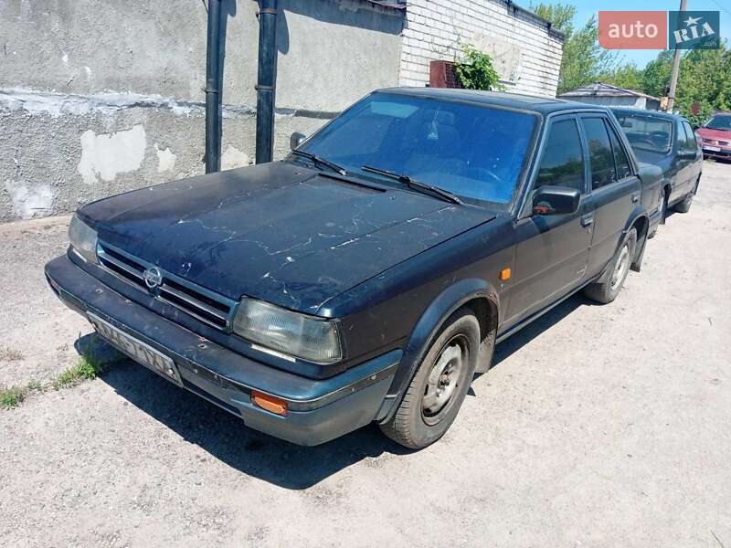 Nissan Bluebird 1989
