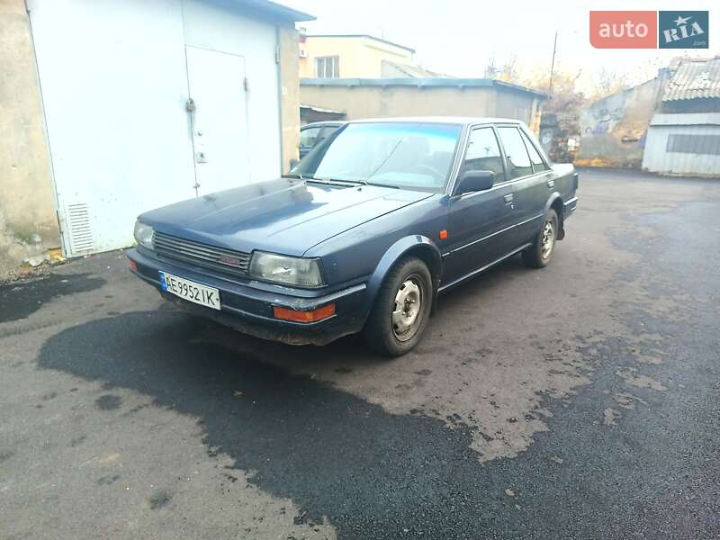 Nissan Bluebird 1987