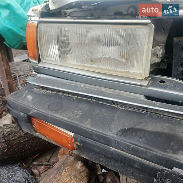 Седан Nissan Bluebird 1981 в Виннице