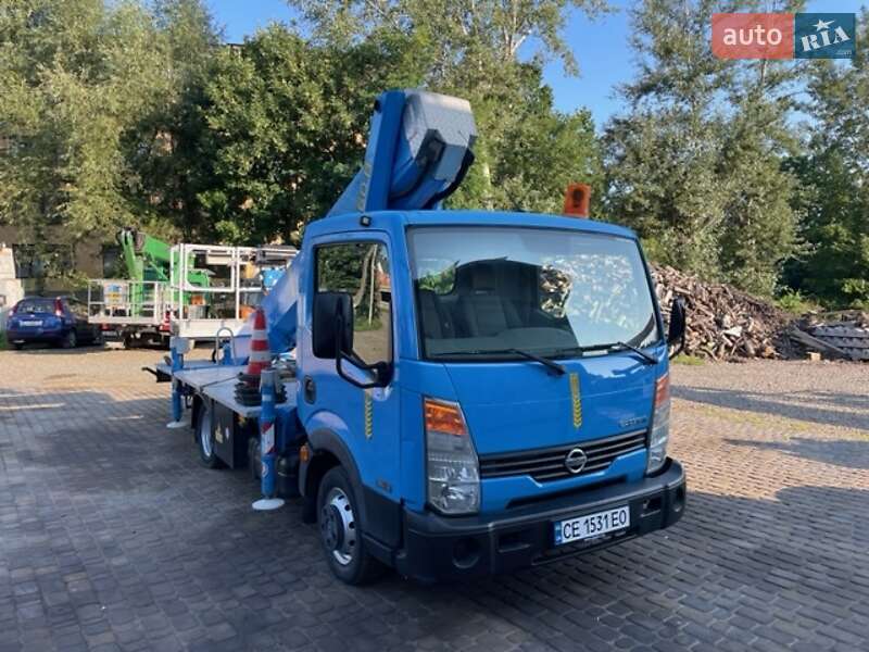 Автовишка Nissan Cabstar 2012 в Чернівцях
