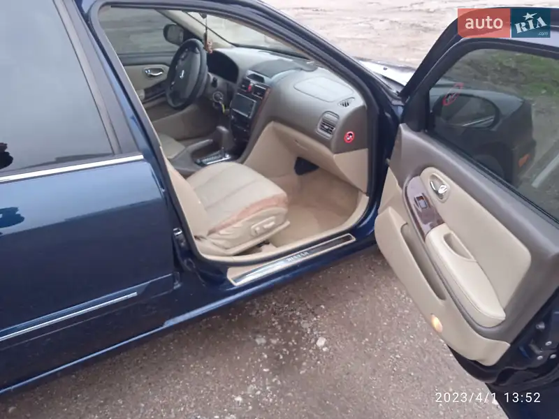 Nissan Cefiro 2004 VIN JN1CAUA33Z0161619 фото оголошення 10 з 38