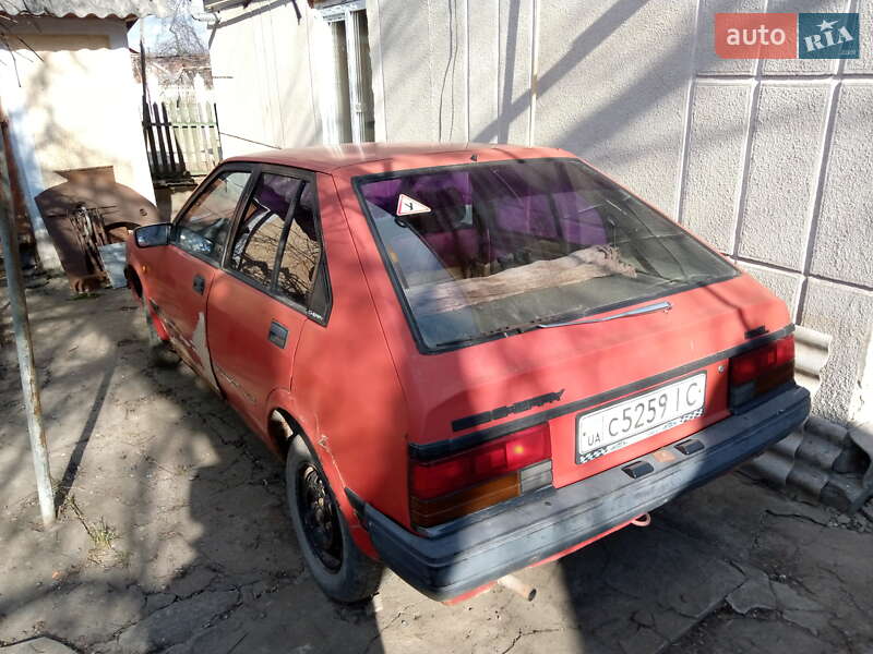 Nissan Cherry 1985 Nissan Cherry 1985