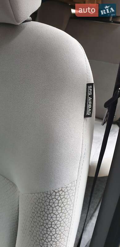 Мінівен Nissan e-NV200 2015 в Тернополі