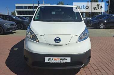 Грузовой фургон Nissan e-NV200 2020 в Хмельницком