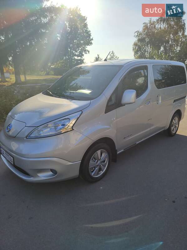 Минивэн Nissan e-NV200 2016 в Житомире
