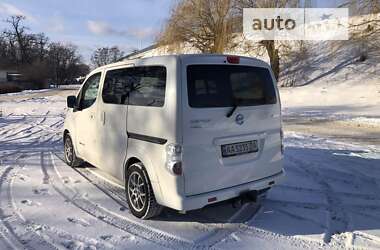 Мінівен Nissan e-NV200 2015 в Києві