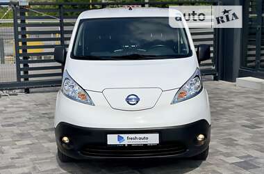 Грузовой фургон Nissan e-NV200 2019 в Ровно