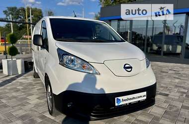 Минивэн Nissan e-NV200 2016 в Ровно