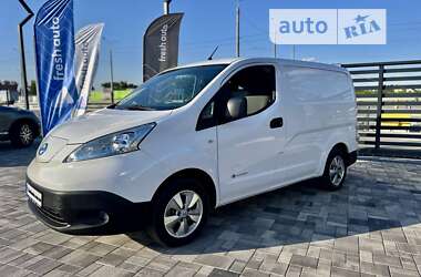 Минивэн Nissan e-NV200 2016 в Ровно