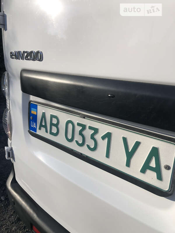 Вантажний фургон Nissan e-NV200 2016 в Вінниці