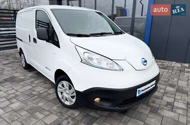 Вантажний фургон Nissan e-NV200 2019 в Рівному