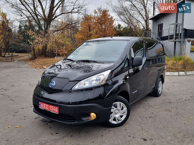 Грузовой фургон Nissan e-NV200 2020 в Харькове