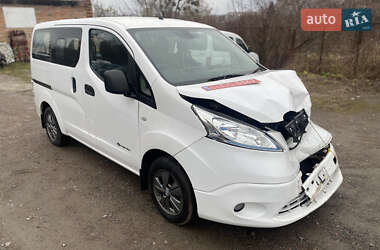 Мінівен Nissan e-NV200 2016 в Рівному