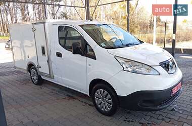 Вантажний фургон Nissan e-NV200 2018 в Вінниці