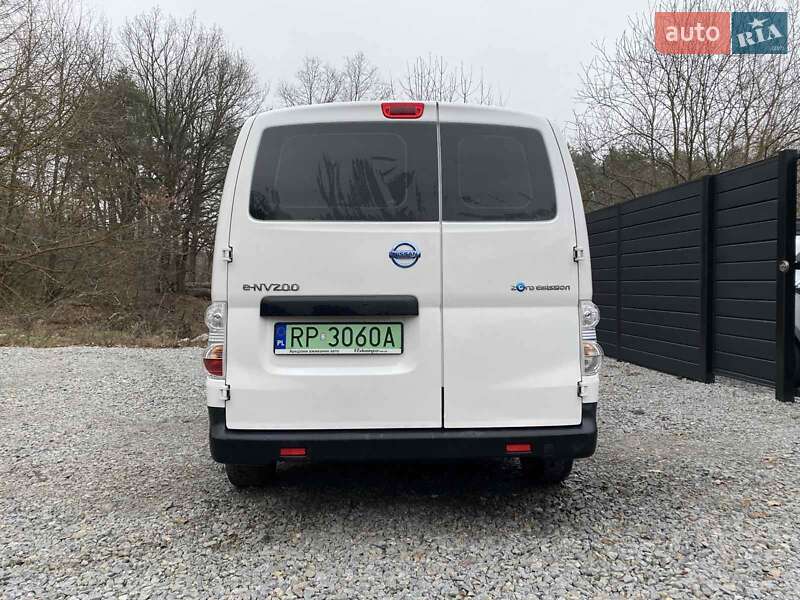 Минивэн Nissan e-NV200 2018 в Житомире фото 4 Минивэн Nissan e-NV200 2018 в Житомире