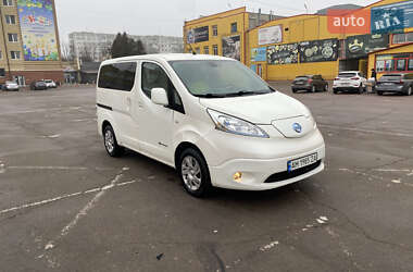 Мінівен Nissan e-NV200 2015 в Житомирі