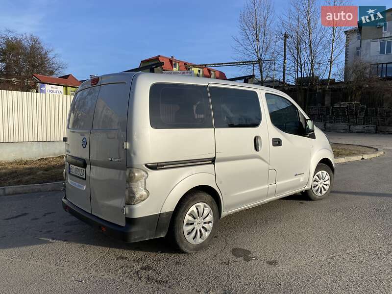 Мінівен Nissan e-NV200 2014 в Львові