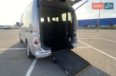 Минивэн Nissan e-NV200 2018 в 