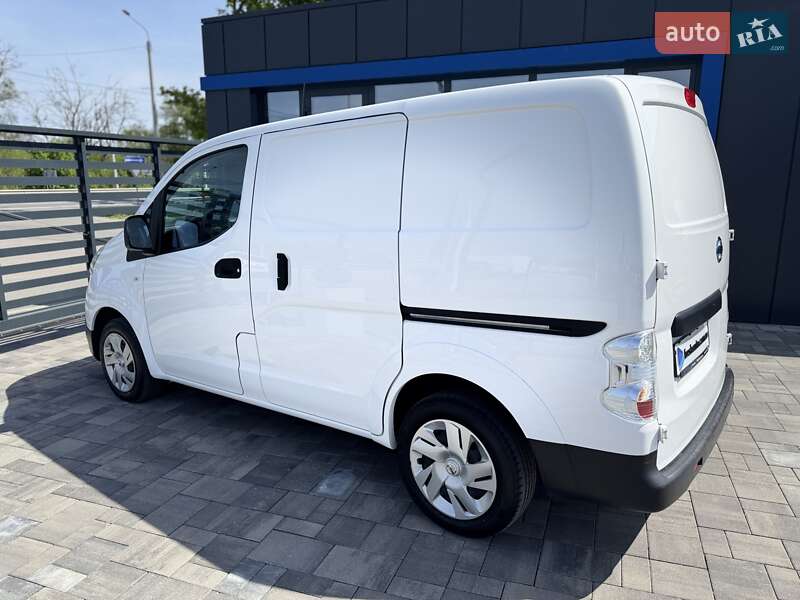 Грузовой фургон Nissan e-NV200 2019 в Ровно фото 11 Грузовой фургон Nissan e-NV200 2019 в Ровно