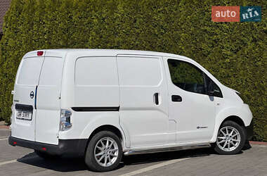Вантажний фургон Nissan e-NV200 2020 в 